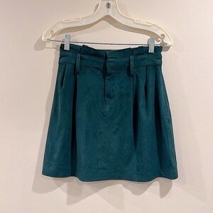 🔥Bershka Dark Green Soft Skirt🔥